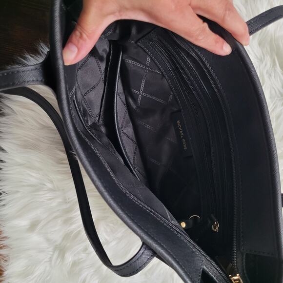 Michael Kors Eva Black Nylon Small Carryall Top Zip Tote, Shoulder Bag EUC - Picture 6 of 10